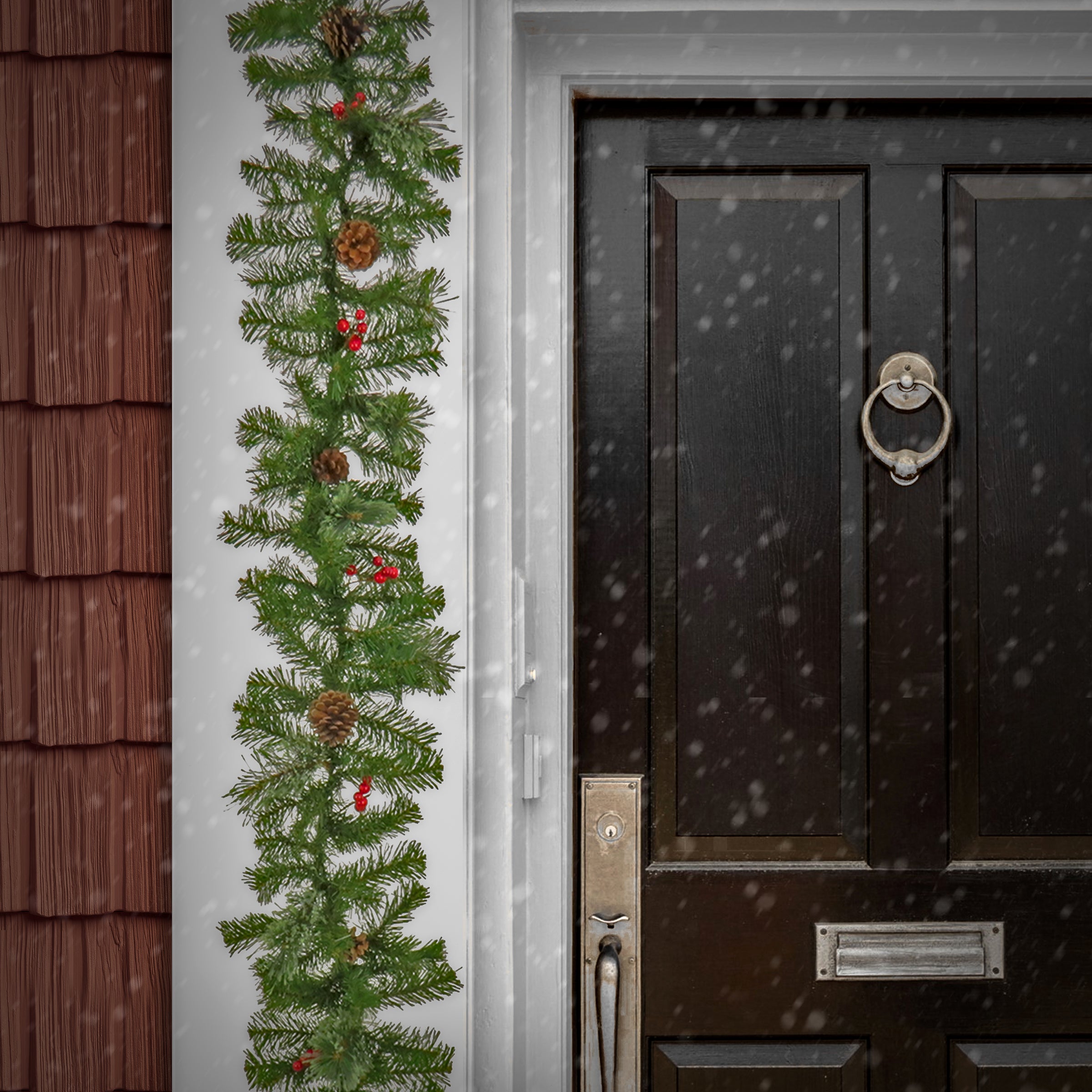 9 ft. Evergreen and Cashmere Tips Garland · National Tree