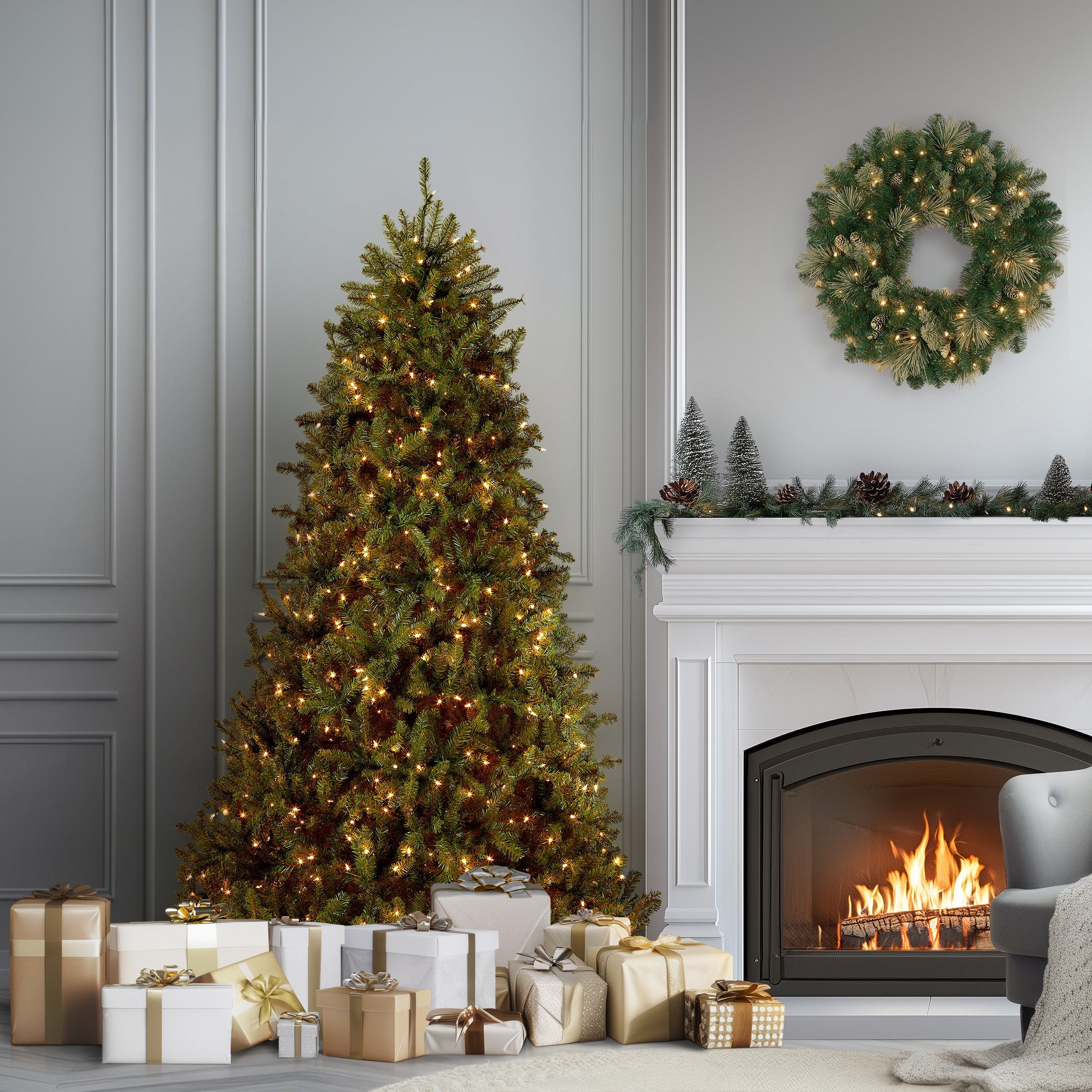 6 ft. Pre-Lit Dunhill Fir Tree with Clear Lights, Plug-In