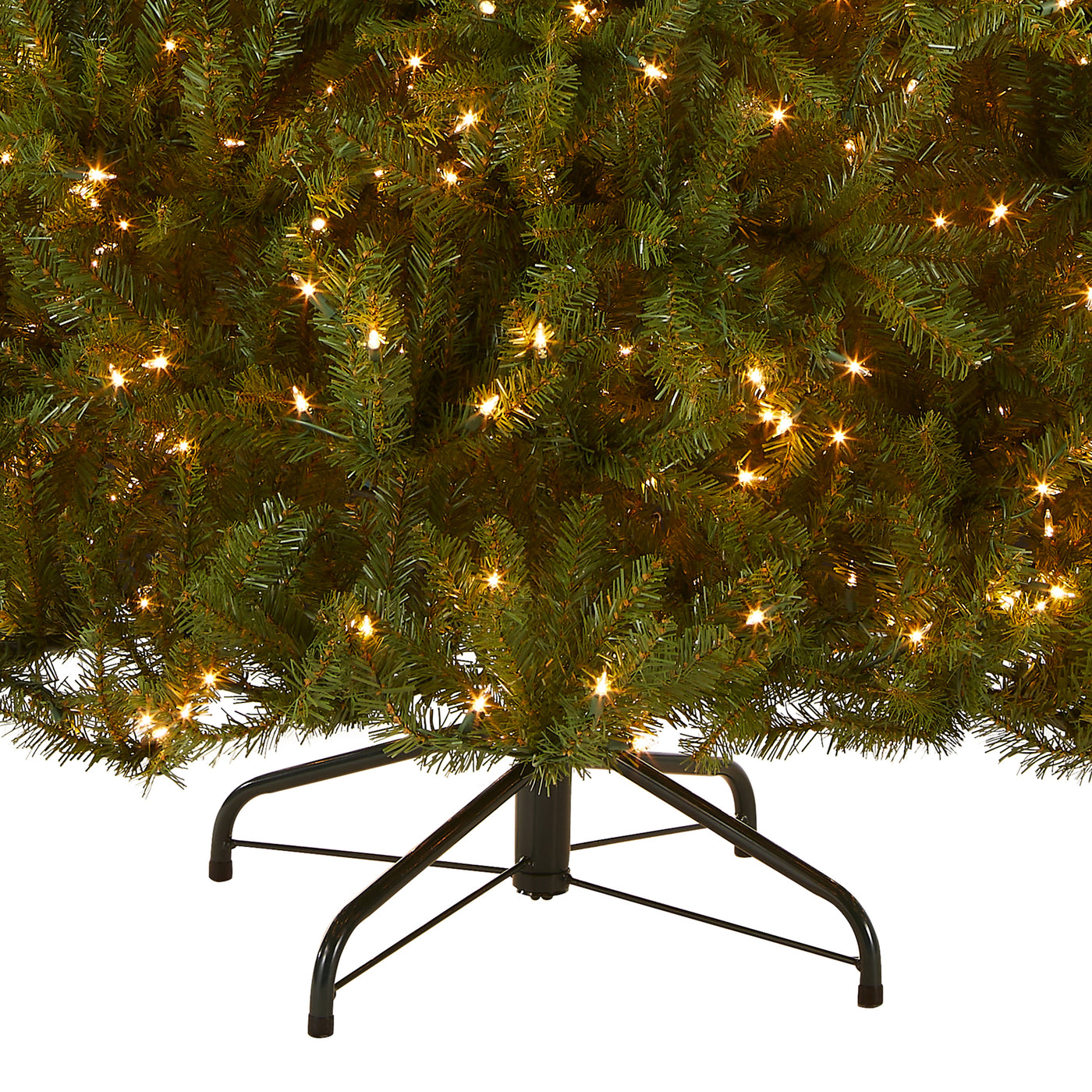 6 ft. Pre-Lit Dunhill Fir Tree with Clear Lights - National Tree Company