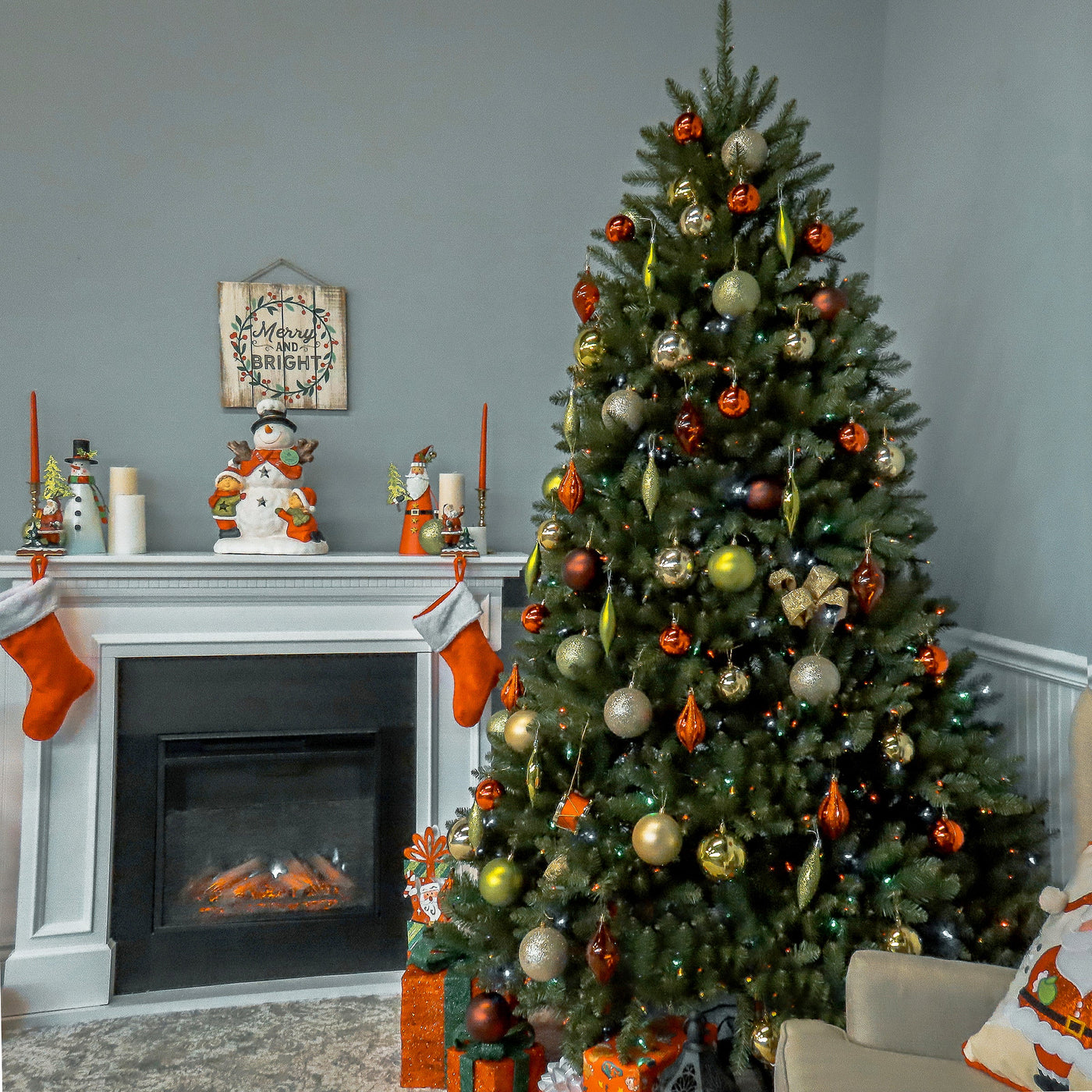 7 ft. Pre-Lit Dunhill Fir Tree with Multicolor Lights - National Tree Company