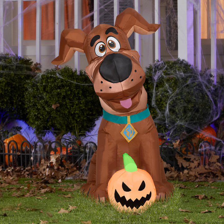 Halloween Inflatable Decoration, Brown, Scooby Doo, Self Inflating, Plug In, 42 Inches