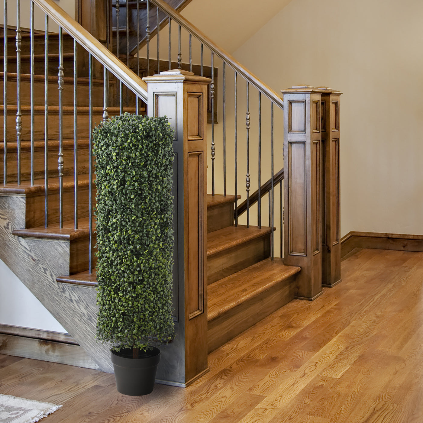 Topiary Column 36 in. Boxwood Column Topiary · National Tree Company