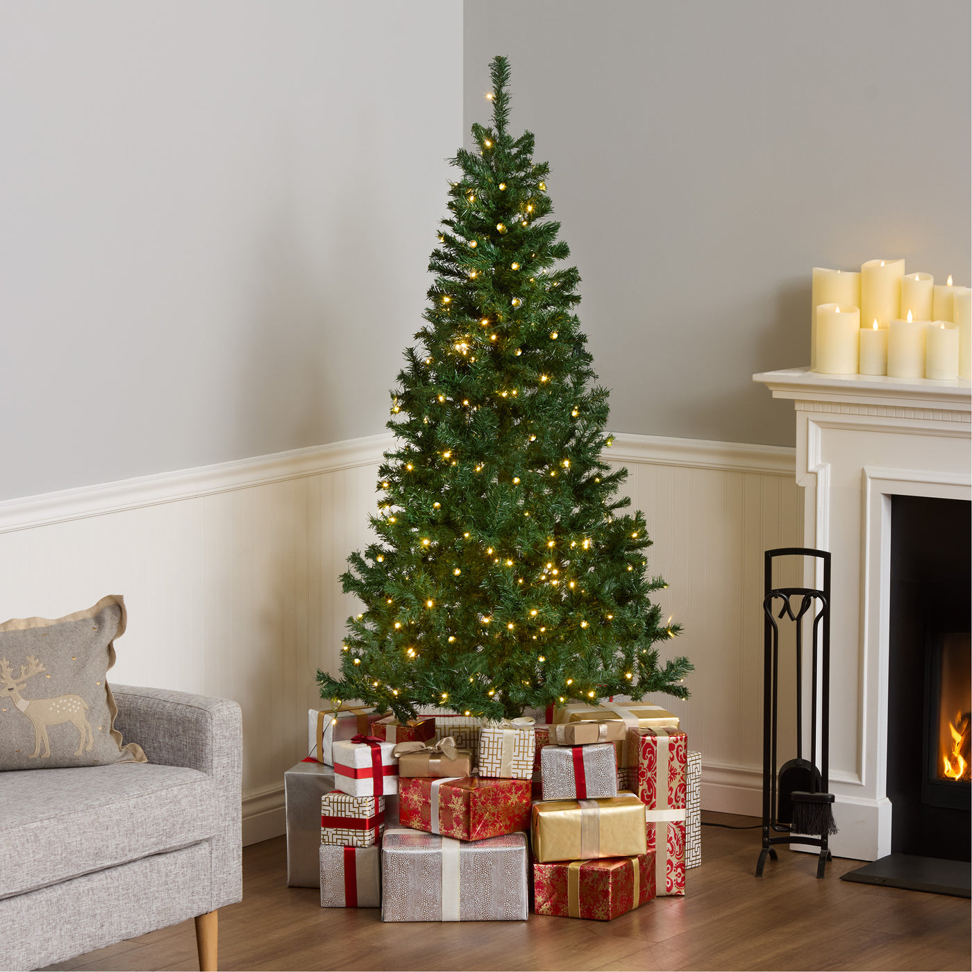 6 ft. Pre-Lit Linden Spruce Tree with Warm White LED Lights - National Tree Company