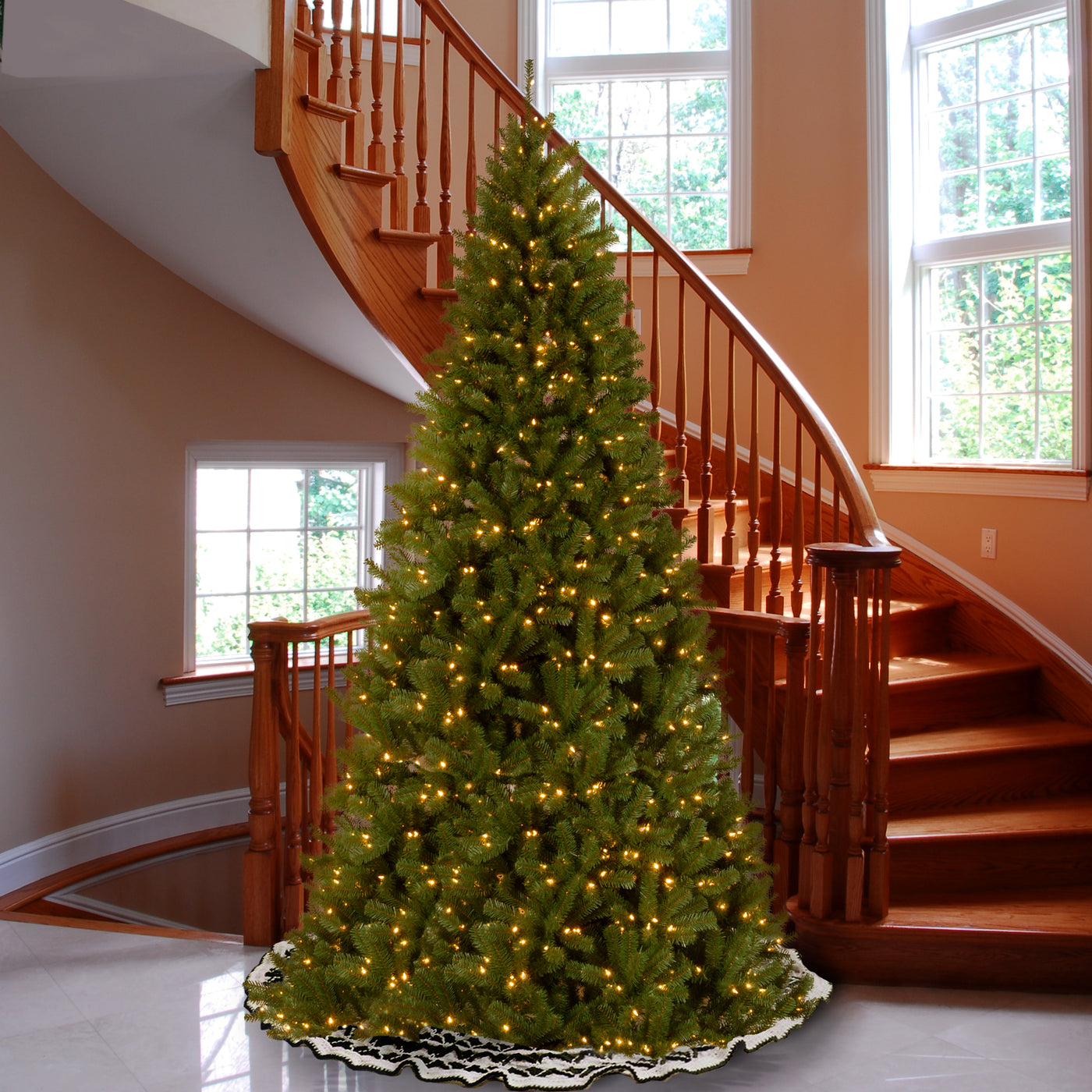 10 ft. Pre-Lit North Valley Spruce Tree with Clear Lights - National Tree Company