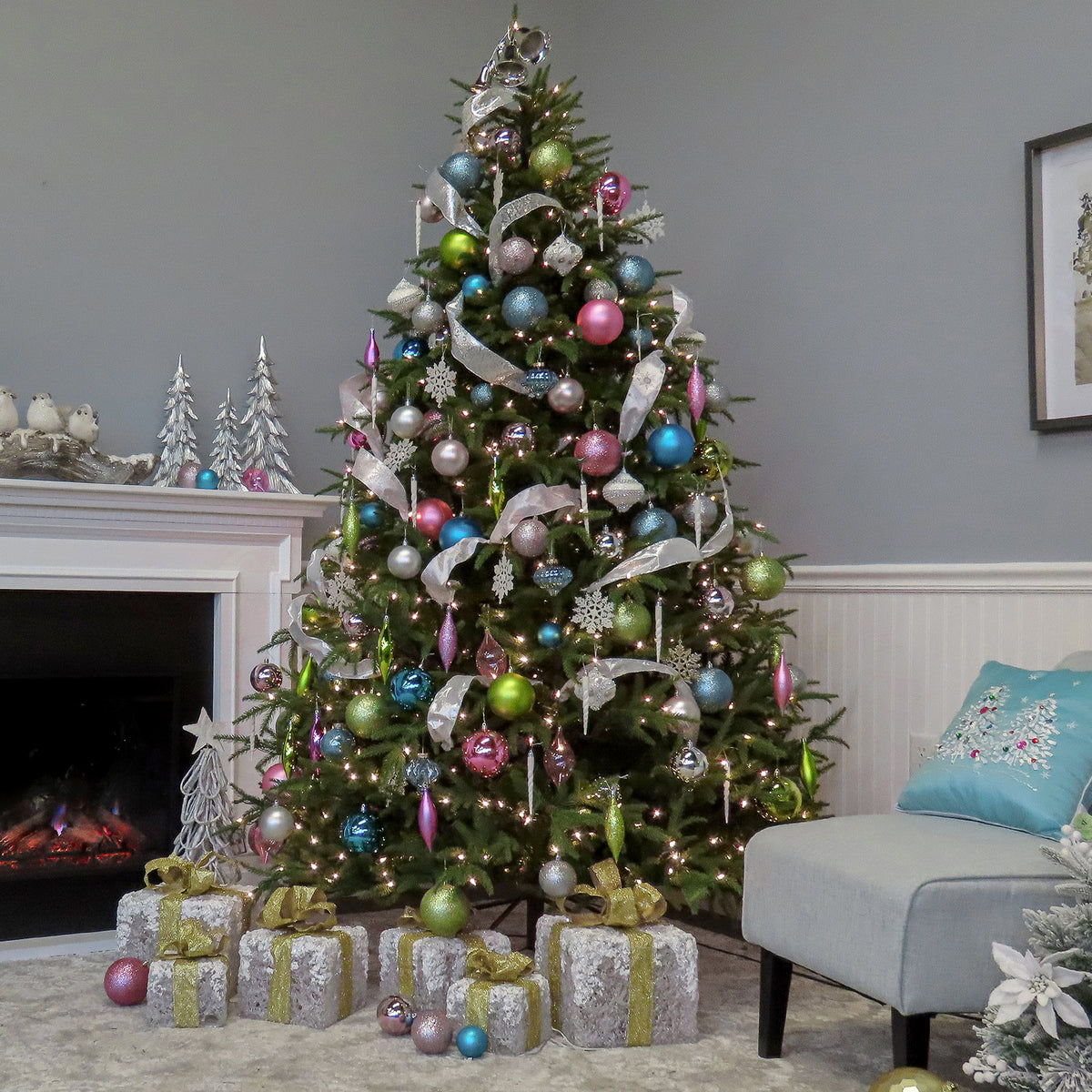 9 ft. Pre-Lit Frasier Grande Tree with Clear Lights - National Tree Company