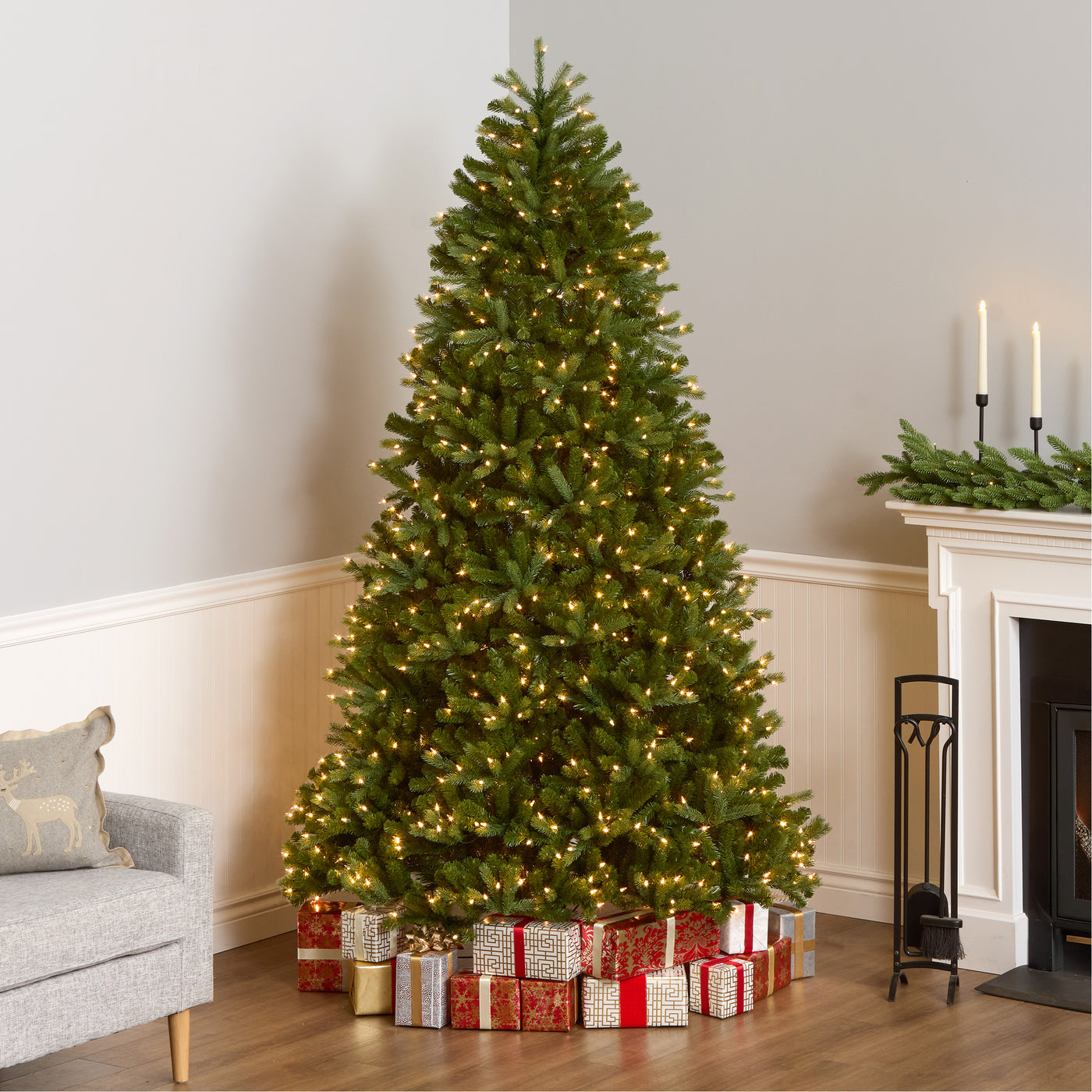 7.5 ft. Pre-Lit Jersey Fraser Fir Medium Tree with Clear Lights - National Tree Company