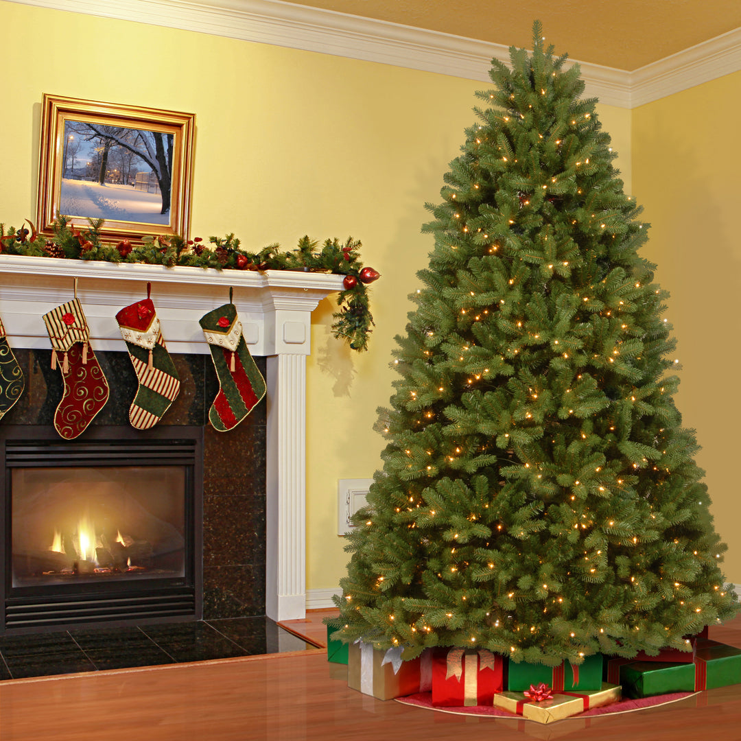 Pre-Lit Artificial Christmas Tree, Newberry Spruce, Green, White Lights, Includes Stand, 6 Feet