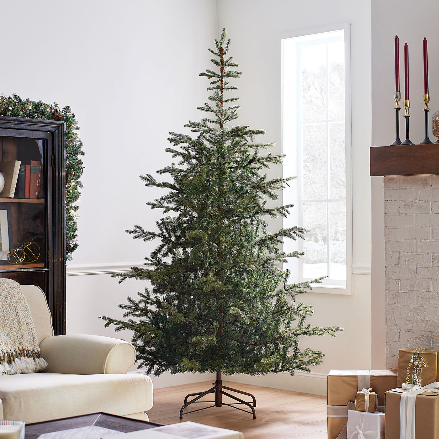 7.5 ft. Norwegian Spruce Hinged Tree with Clear Lights - National Tree Company
