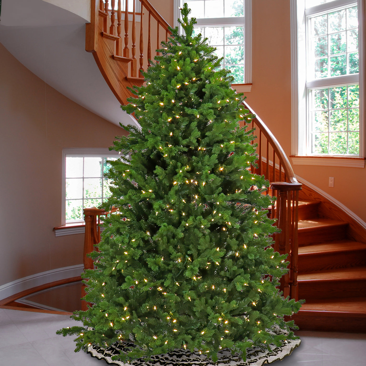 9 ft. Pre-Lit Rockport Tree with PowerConnect Dual Color LED lights - National Tree Company