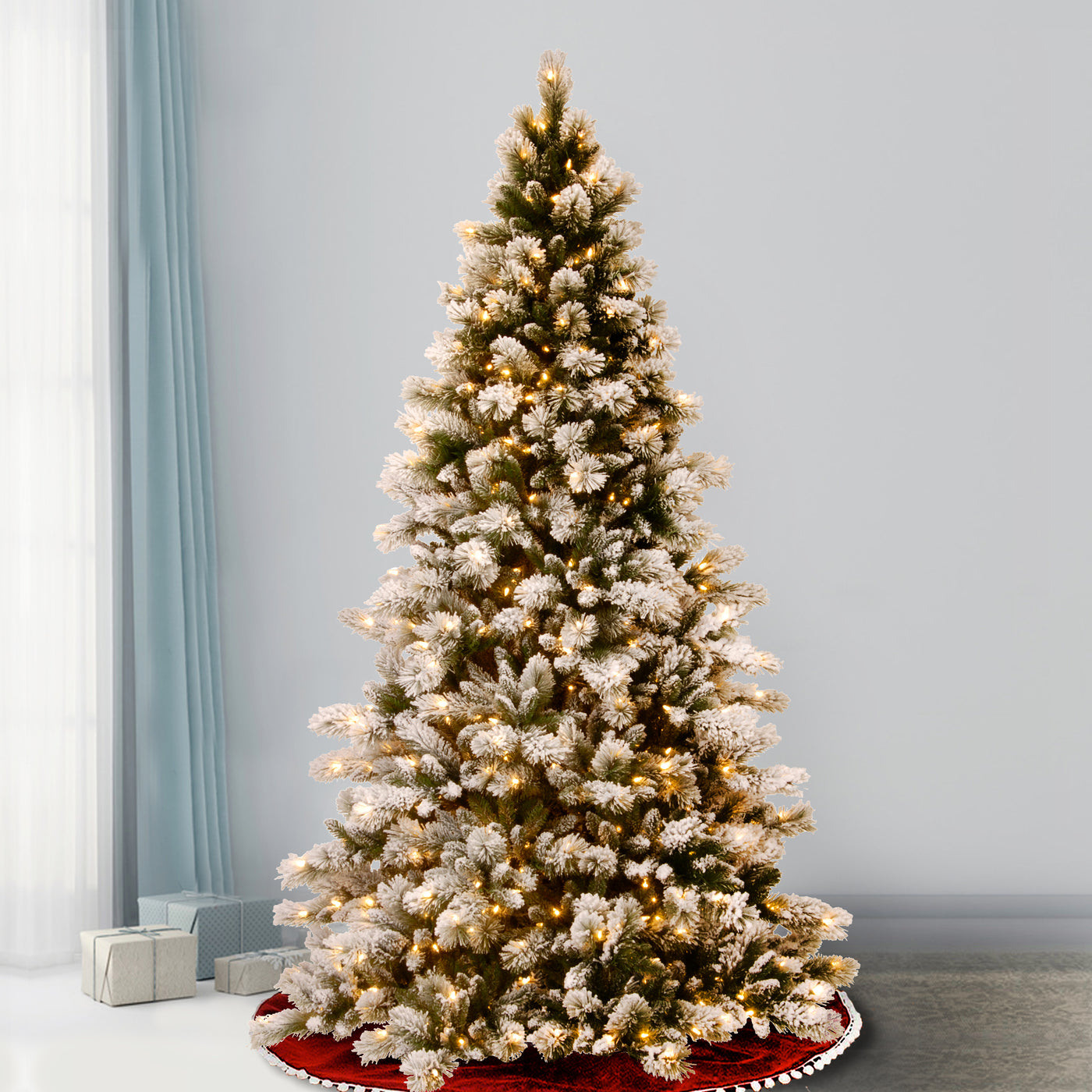 7.5 ft. Pre-Lit Snowy Westwood Pine Full Tree with Clear Lights - National Tree Company