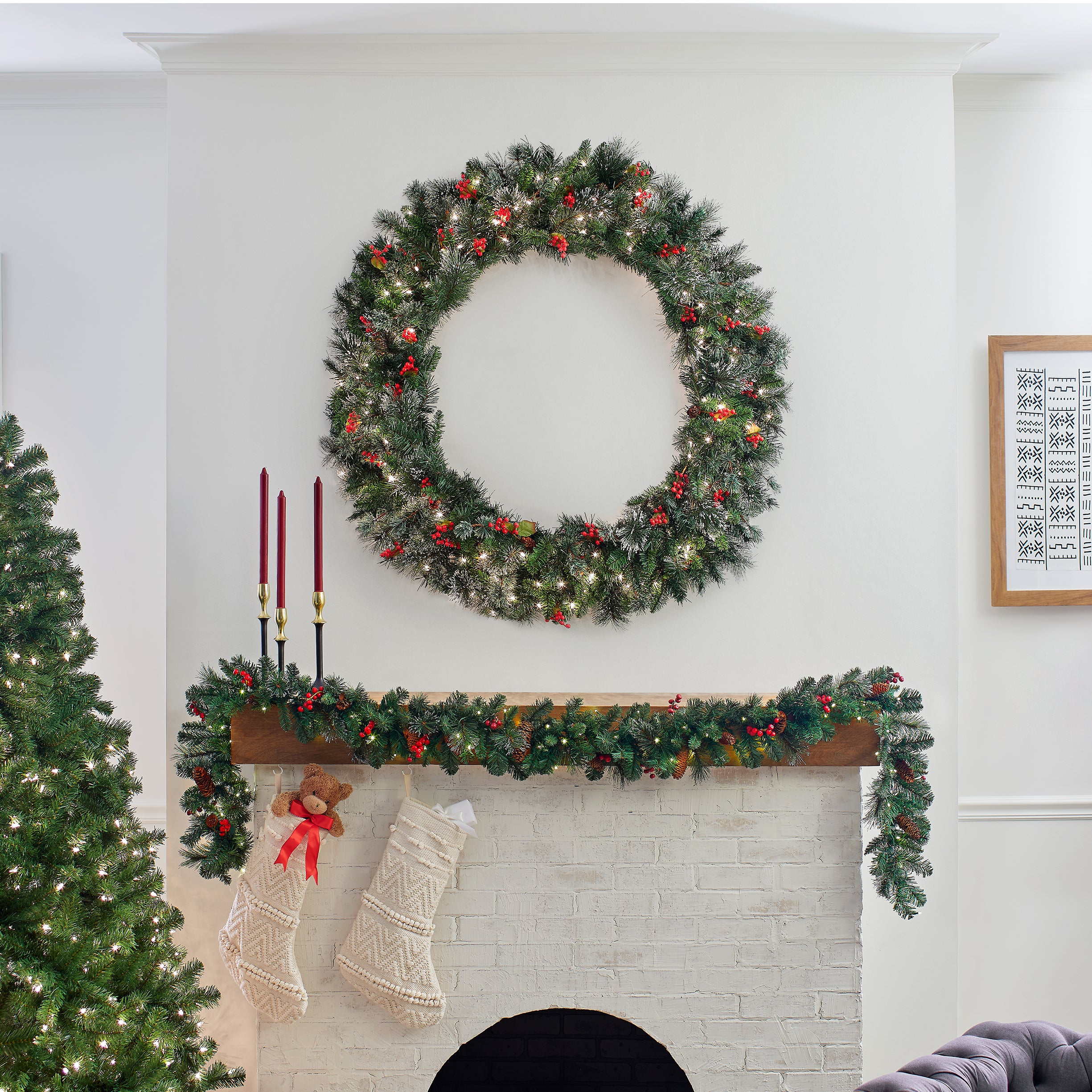 Pre-lit Noel Greenery / Christmas outlet Decor / Wreath