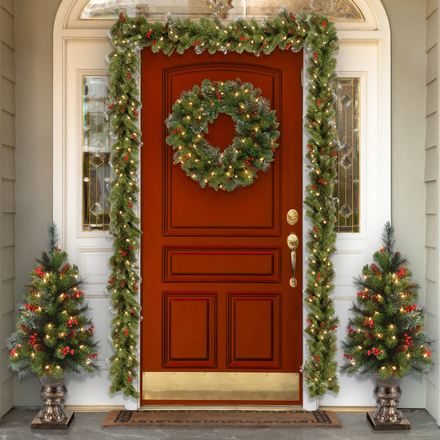 24 in. Pre-Lit Crestwood Spruce Spruce Wreath with Clear Lights - National Tree Company