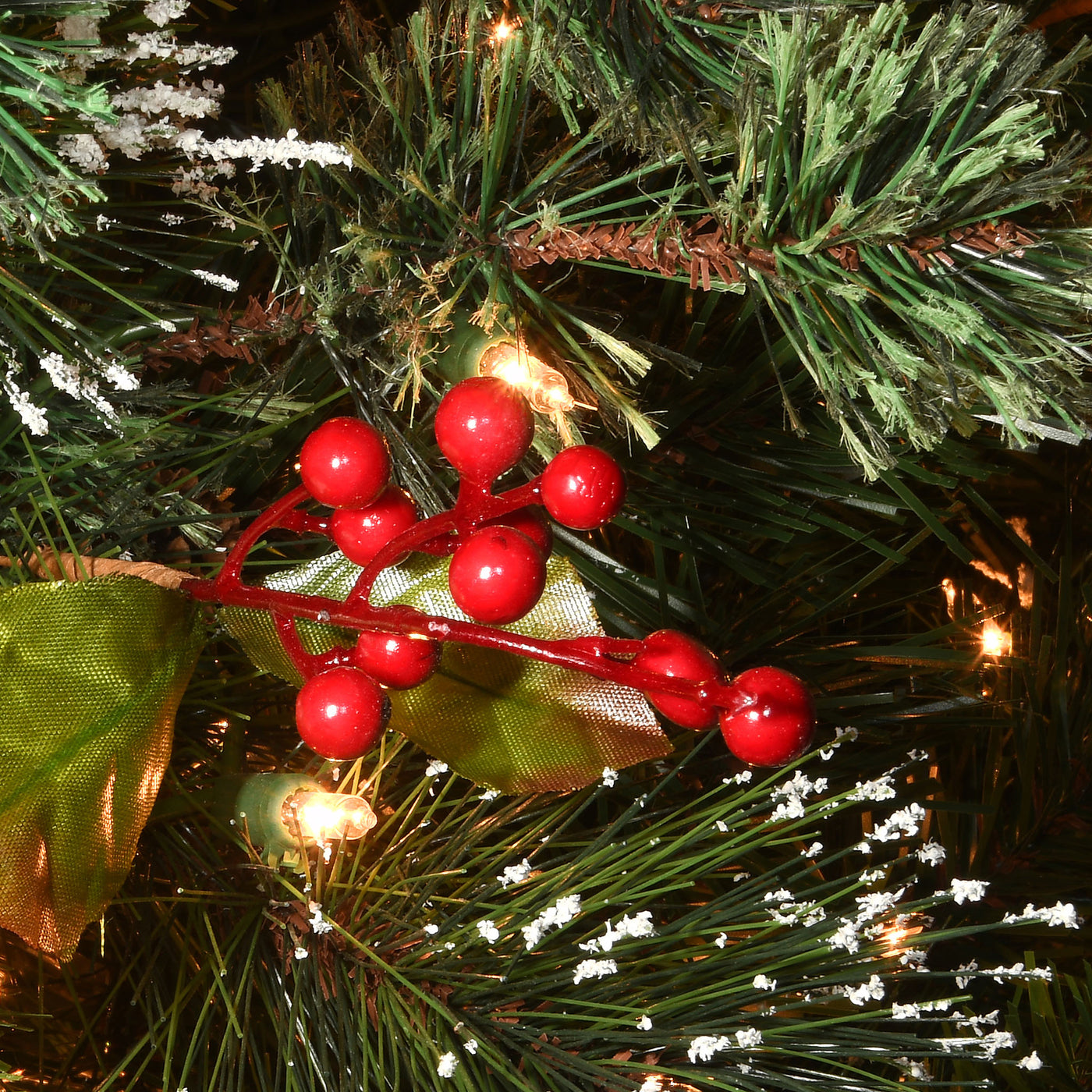 24 in. Pre-Lit Wintry Pine Wreath with Clear Lights - National Tree Company